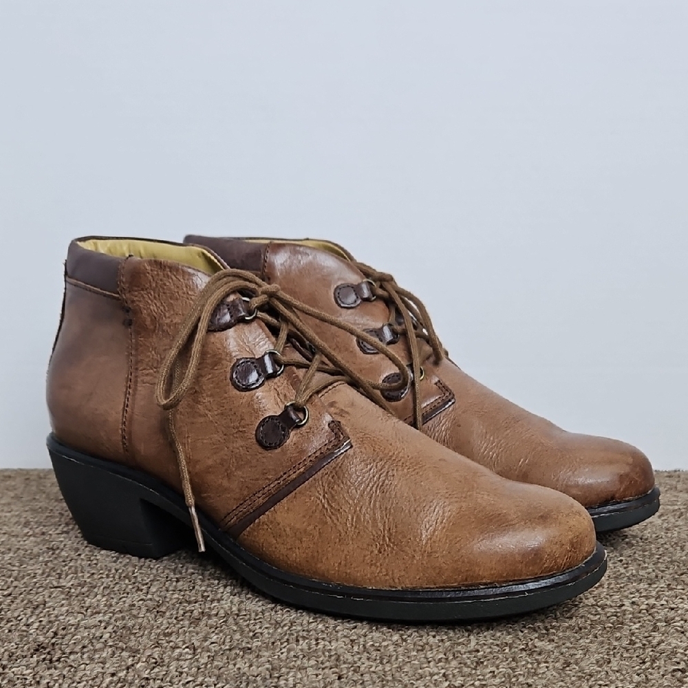 Bussola Brown Leather LaceUp Heeled Boots Sz 41 10-10.5 Womens - Picture 1 of 8